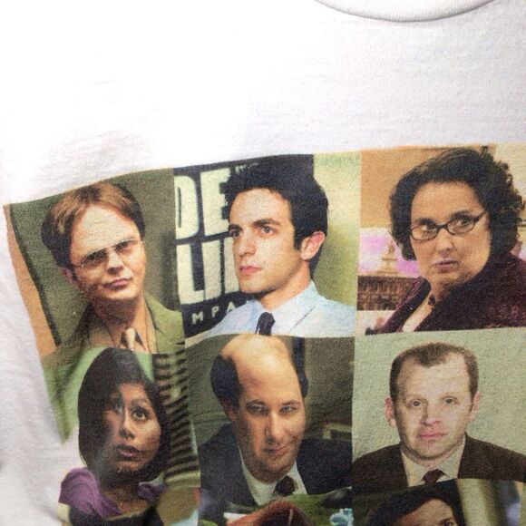 The Office TV Show Longsleeve Small White T-Shirt With Cast Faces - Picture 5 of 16